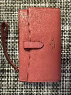 Kate ♠️ Spade New York Pink Pebbled Leather Wristlet Wallet